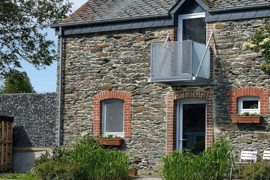 Rustig Gelegen Gite Nabij Houffalize Exterior photo