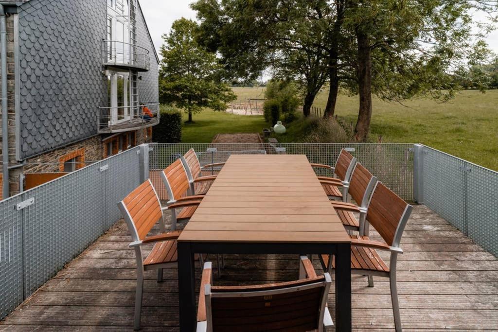 Rustig Gelegen Gite Nabij Houffalize Exterior photo
