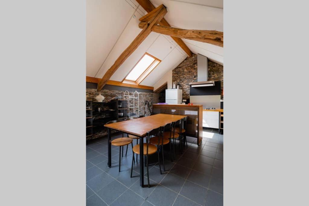 Rustig Gelegen Gite Nabij Houffalize Exterior photo