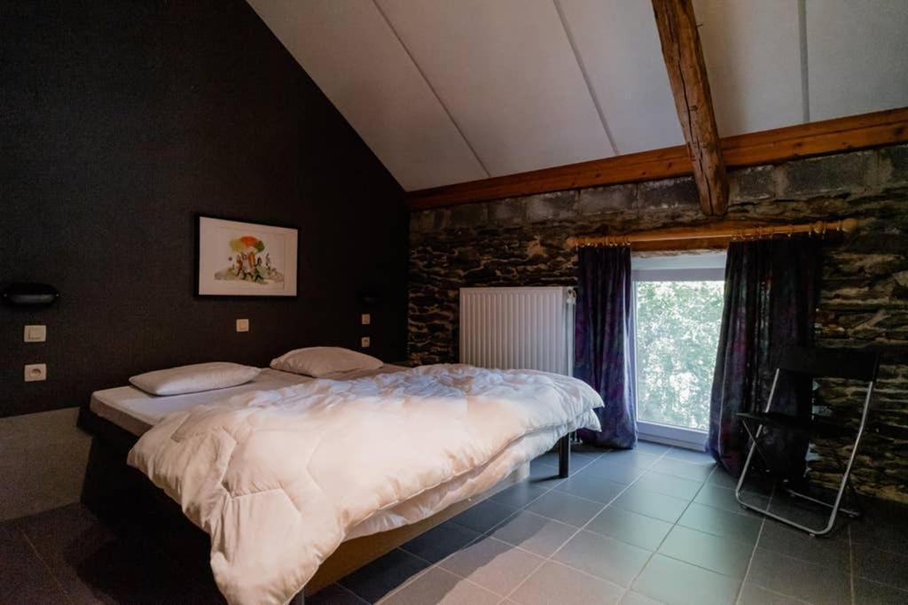 Rustig Gelegen Gite Nabij Houffalize Exterior photo